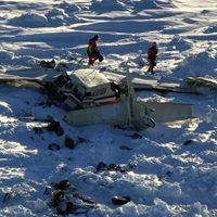 Encuentran avión desaparecido en Alaska; sus 10 ocupantes murieron, según las autoridades