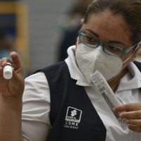 Asciende a 229 mil 821 la cifra de muertos por covid-19