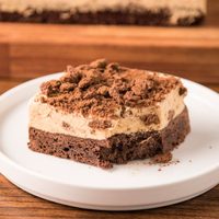 Torta helada de chocolinas y banana: con pocos ingredientes prepará esta bomba helada sin gastar