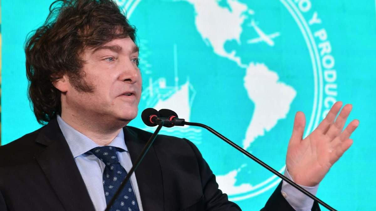 Javier Milei inició su plan para desregularizar la economía. Fuente: (Twitter)