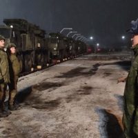 Rusia confirma el traslado a Bielorrusia de equipo militar