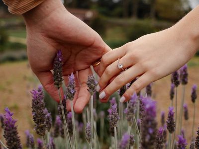 Llega el amor con la primavera: los 5 signos del Zodíaco que podrían comprometerse o recibir propuestas de matrimonio en septiembre 2025