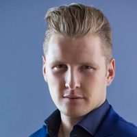 Alexander Acha une su talento a otras celebridades para ayudar a los afectados por el coronavirus