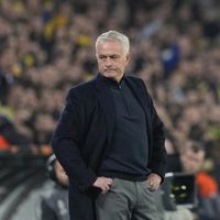 Mourinho es destituido por el Fenerbahce tras no calificar a la Champions League