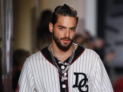 Maluma vuelve a conquistar a una prestigiosa marca de moda para presentar la colección 2021