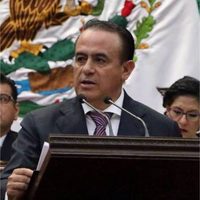 Secretario de Gobierno de Michoacán renuncia por problemas de salud