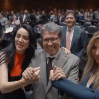 Monreal llama “Batichicas” a diputadas que se disputaron el lugar junto a Harfuch (Video)