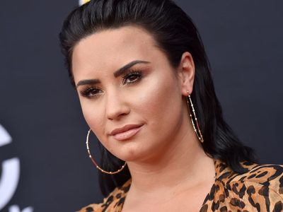 ¡Dijo la verdad! Demi Lovato reveló sus preferencias y ¡No vas a creer cómo reaccionó su familia!
