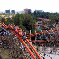 Reprochan a AMLO que plan económico por covid-19 no incluya a parques de diversión
