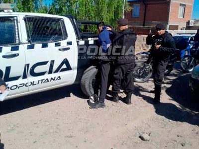 Atacó a tiros a tres personas y huyó de la Policía; fue imputado y quedó en prisión domiciliaria