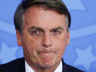 Ordenaron reforzar la vigilancia de Jair Bolsonaro como precaución para que no se fugue en la fase final del juicio