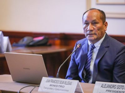 La Fiscalía de Perú ordena la detención del exministro de Transportes Juan Silva