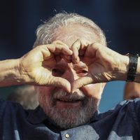 Elecciones en Brasil: Lula da Silva gana impulso y se acercaría a ganar en primera vuelta