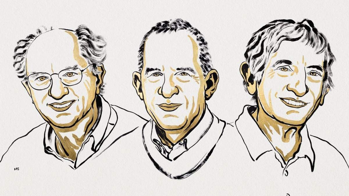 John Clarke, Michel H Devoret y John M. Martinis, en la pantalla, como ganadores del Nobel de Física, en la Asamblea del Nobel en el Instituto Karolinska, en Estocolmo, Suecia