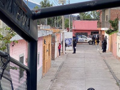 Irrumpen en taller de motocicletas y matan a siete en Salvatierra