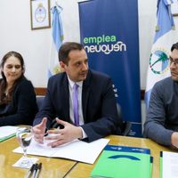 Firman un convenio con la Universidad de Flores para ofrecer diplomaturas gratuitas