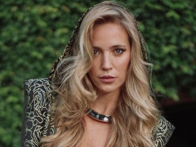 Con estilo propio: el sweater coquette con el que Luisana Lopilato marca tendencia esta temporada