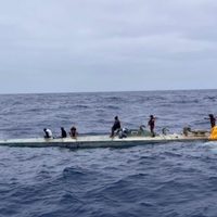 La Marina incauta semisumergible con 3.5 toneladas de cocaína (Video)