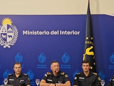 Desalojaron lugares públicos en Uruguay tras una amenaza masiva
