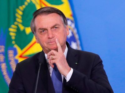 Bolsonaro dijo que la vacunación será gratuita y voluntaria en Brasil: anunció si se vacunará o no