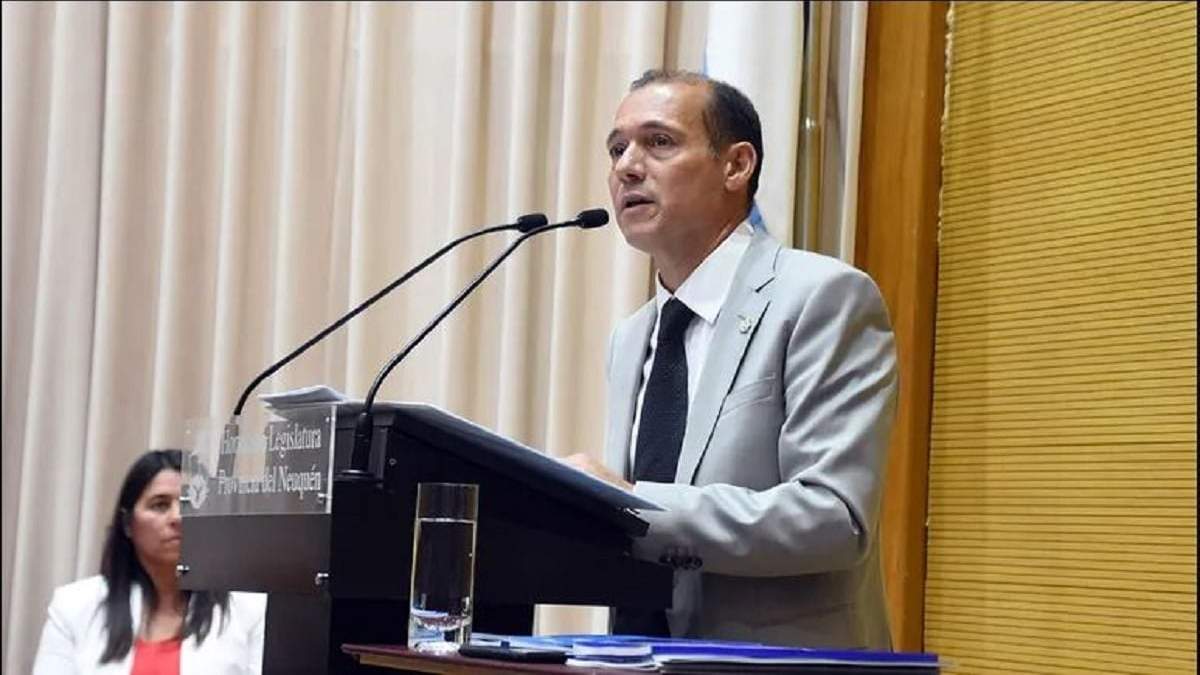 Omar Gutiérrez, gobernador de la provincia de Neuquén. Fuente: (LMNeuquén)