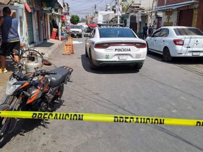 Sicarios en motocicleta asesinan a cuatro jóvenes en Tláhuac