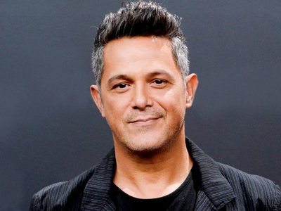 Alejandro Sanz rinde un emotivo homenaje a una persona muy especial que los ha dejado