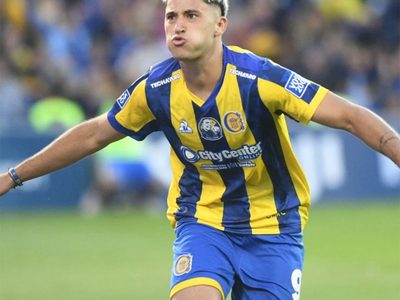 Rosario Central derrotó a Platense y sigue subiendo