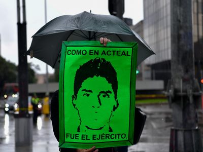 Defensa de los ocho militares vinculados al caso Ayotzinapa denuncia sentencia "a modo"