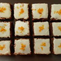 Cuadraditos de naranja: con pocos ingredientes, hacé esta tremenda receta para acompañar con mates o café