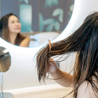 Con solo 2 plantas muy fáciles de conseguir: prepará este gel anticaída para fortalecer tu cabello