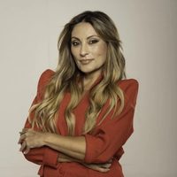 Marcela Tauro apostó por las botas con brillo y demostró cómo llevarlas con elegancia