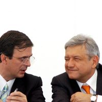 Ebrard entregó maletas de dinero para la campaña de AMLO en 2006 revela libro "El rey del cash"