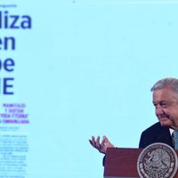 AMLO: opositores son capaces de dar golpe de Estado cuando la democracia no les conviene