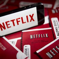 Llegan a Netflix siete producciones españolas que esperan tener el éxito de la Casa de Papel