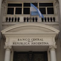 Tras el fin del cepo, los argentinos compraron más de US$ 36.000 millones