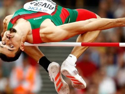 Edgar Rivera quedó eliminado en la primera ronda de salto de altura
