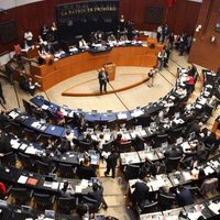 El Senado impulsa eliminar fuero constitucional a diputados y senadores