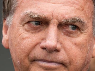 Otorgan prisión domiciliaria a Bolsonaro debido a problemas de salud