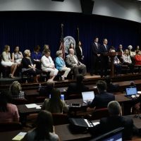 'Sacerdotes pederastas” usaron rituales religiosos y fe para abusar de menores, revela informe