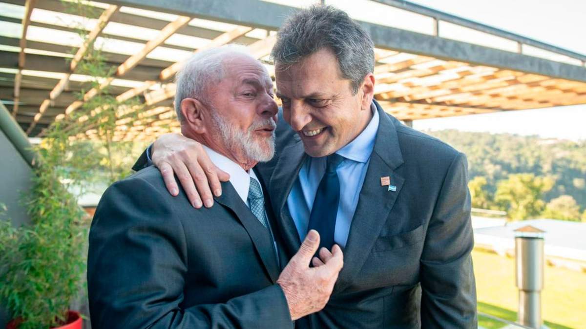 Sergio Massa viaja a Brasil para reunirse con Lula Da Silva. Fuente: (Twitter)