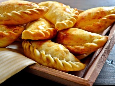 Primera fiesta online de la empanada: celebración en fecha Patria