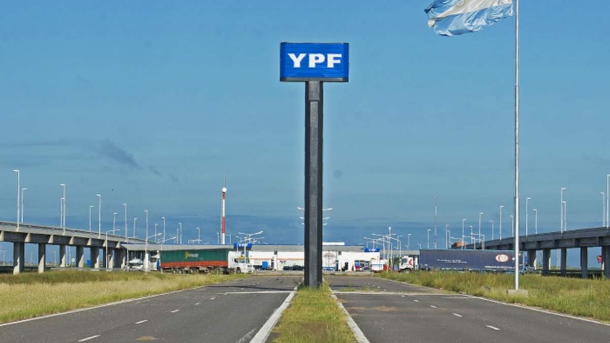 Los combustibles podrían registrar una caída del 4%