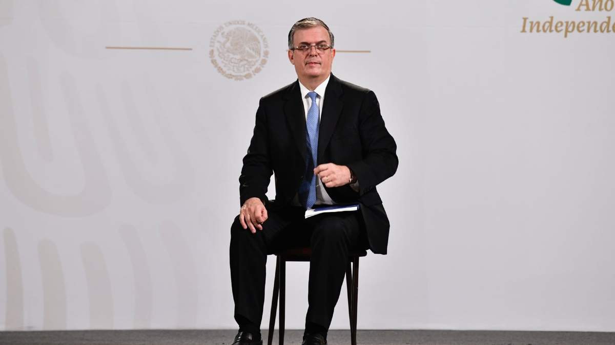 Ebrard dijo al diario que el gobierno mexicano quiere ayudar a desarrollar una mejor infraestructura para resolver los homicidios