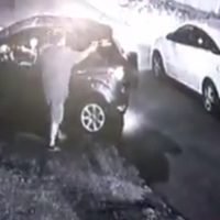 Militar retirado balea a dos sujetos que intentaron asaltarlo (Video)