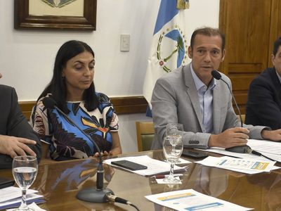 Provincia implementa medidas para proteger a mayores de 60 años