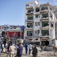 Atentado en hotel de Somalia deja al menos 10 muertos