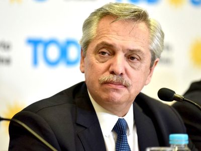 A unos les dijo "demagogos" y a los otros "miserables": Fernández no perdonó a nadie