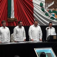 A la vieja usanza priista, asume Carlos Joaquín en Quintana Roo