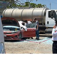 Asesinan a exsubdirector policial de Puerto Vallarta y luego lo intentan calcinar